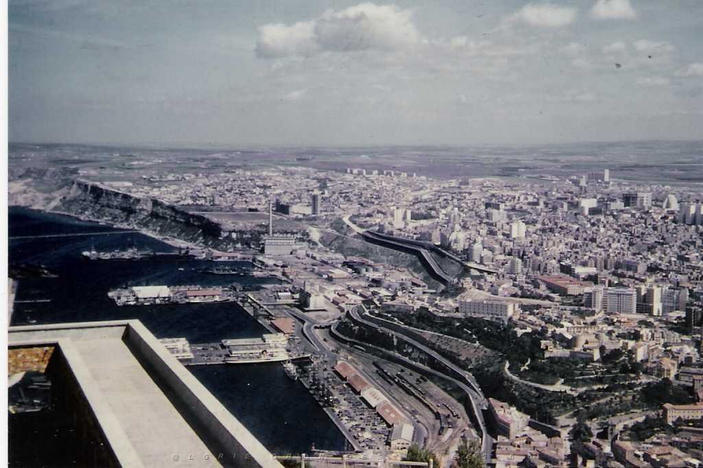 ORAN 1950 LE PORT 03.jpg